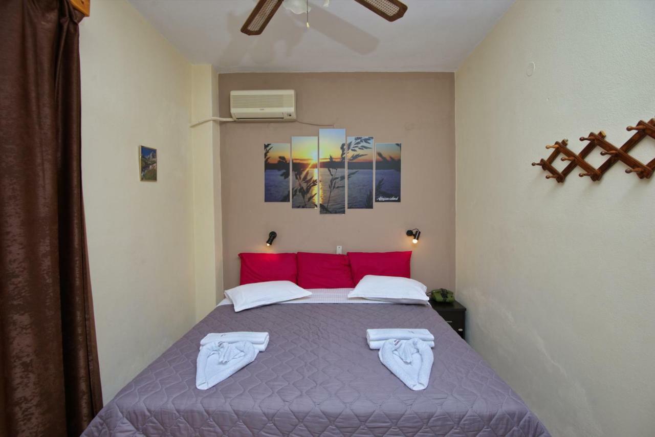 Gorgona Hotel Patitiri  Exterior photo