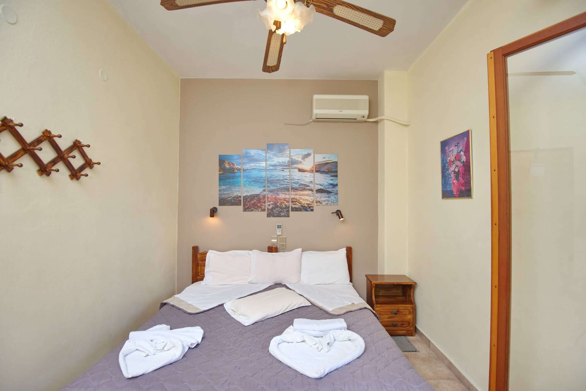 Gorgona Hotel Patitiri  Exterior photo